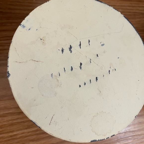 Vintage Farmhouse Shabby Chic Metal Distressed Two Tiered Scalloped Edge Stands - Picture 9 of 9